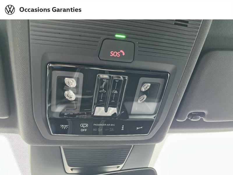 Voitures occasions VOLKSWAGEN T-ROC R-Line Villemomble