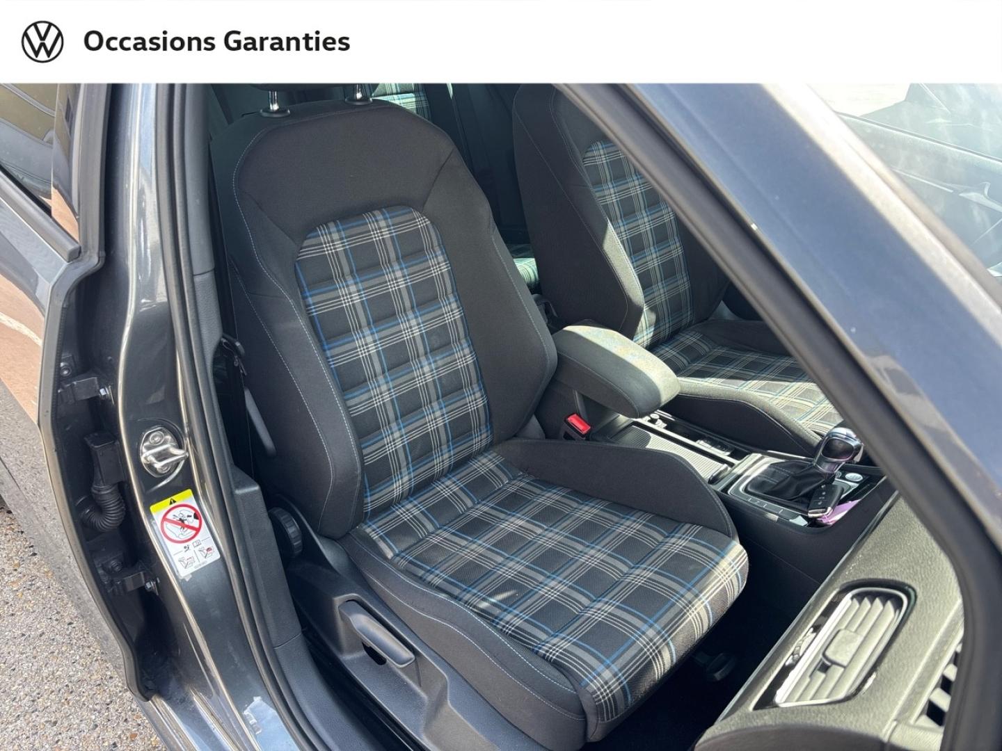 Voitures occasions VOLKSWAGEN GOLF GTE Villemomble