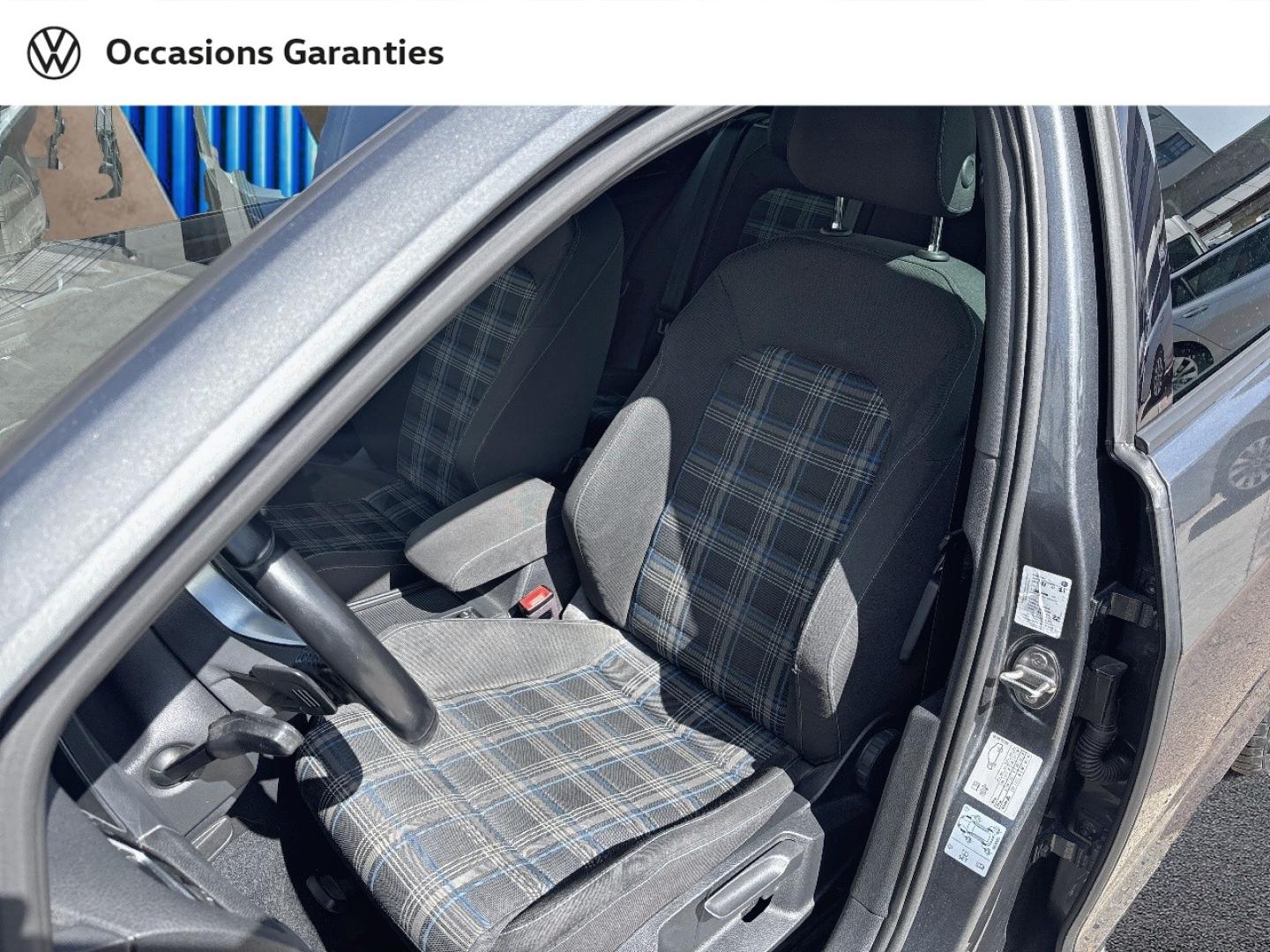 Voitures occasions VOLKSWAGEN GOLF GTE Villemomble
