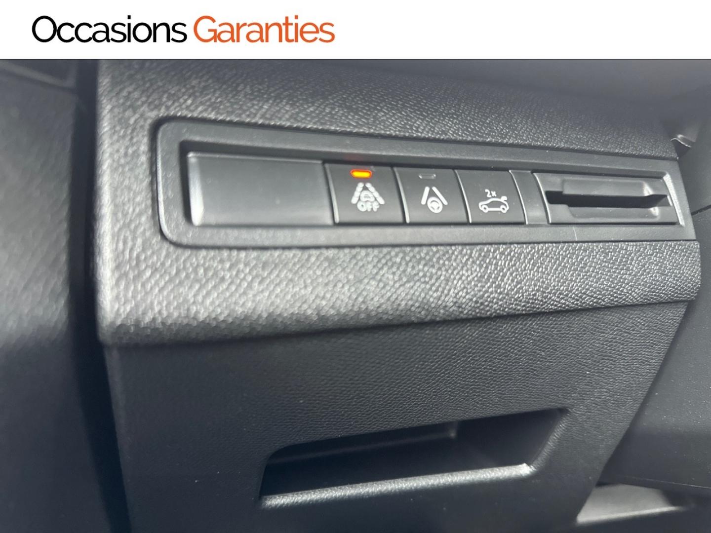Voitures occasions PEUGEOT 5008 GT Villemomble