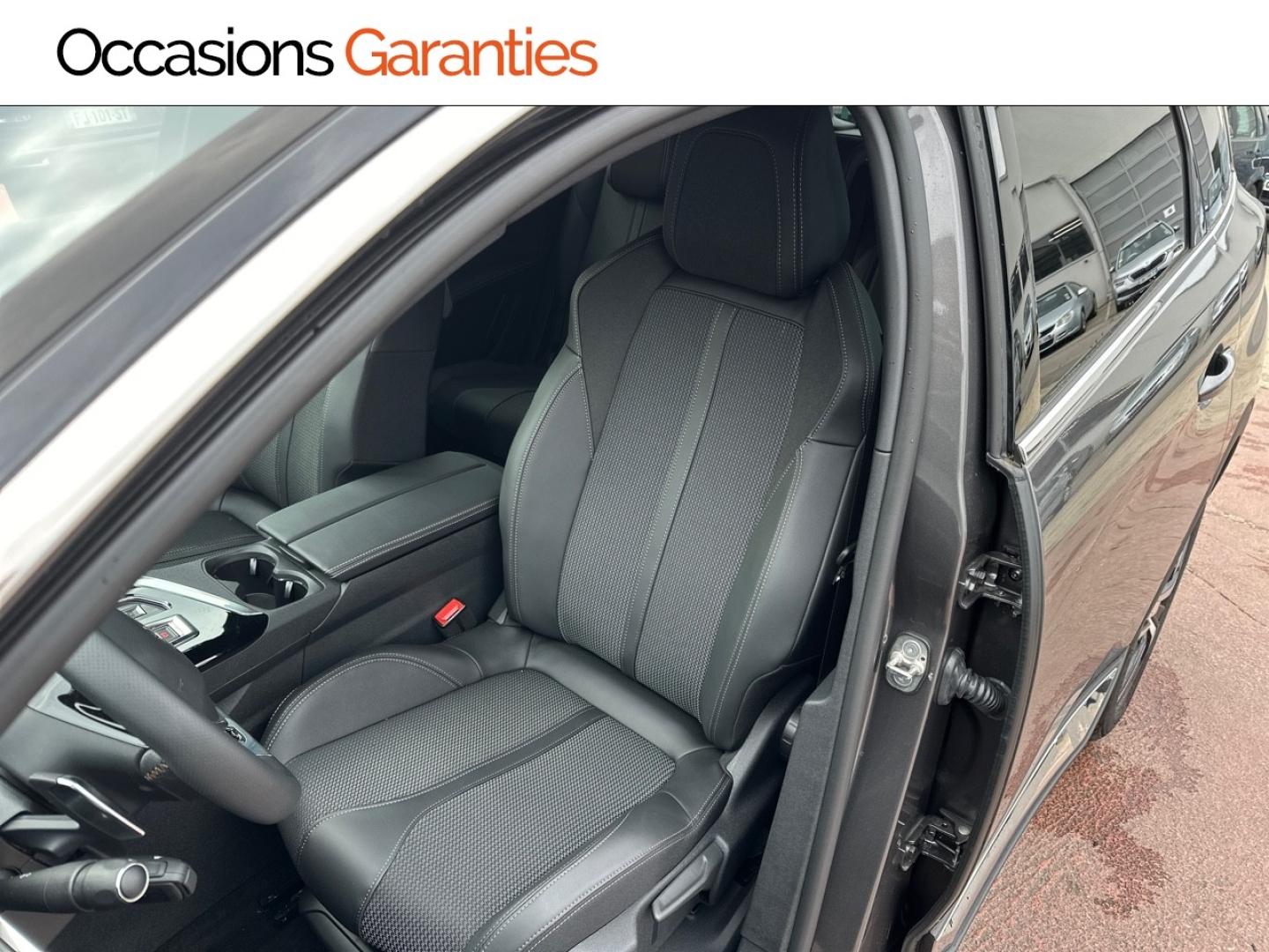 Voitures occasions PEUGEOT 5008 GT Villemomble