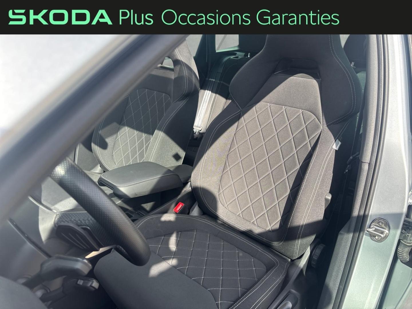 Voitures occasions ŠKODA KAROQ Sportline Villemomble
