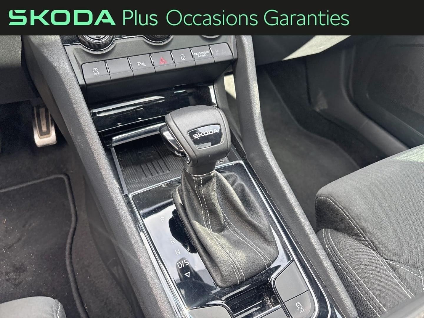 Voitures occasions ŠKODA KAROQ Sportline Villemomble