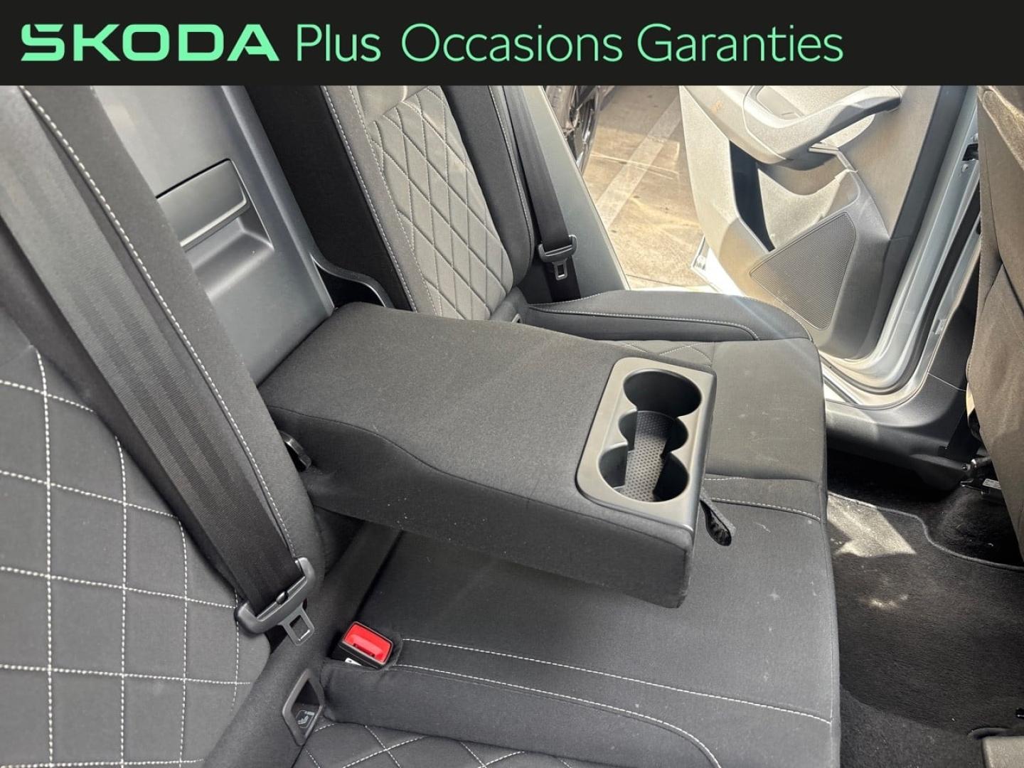 Voitures occasions ŠKODA KAROQ Sportline Villemomble