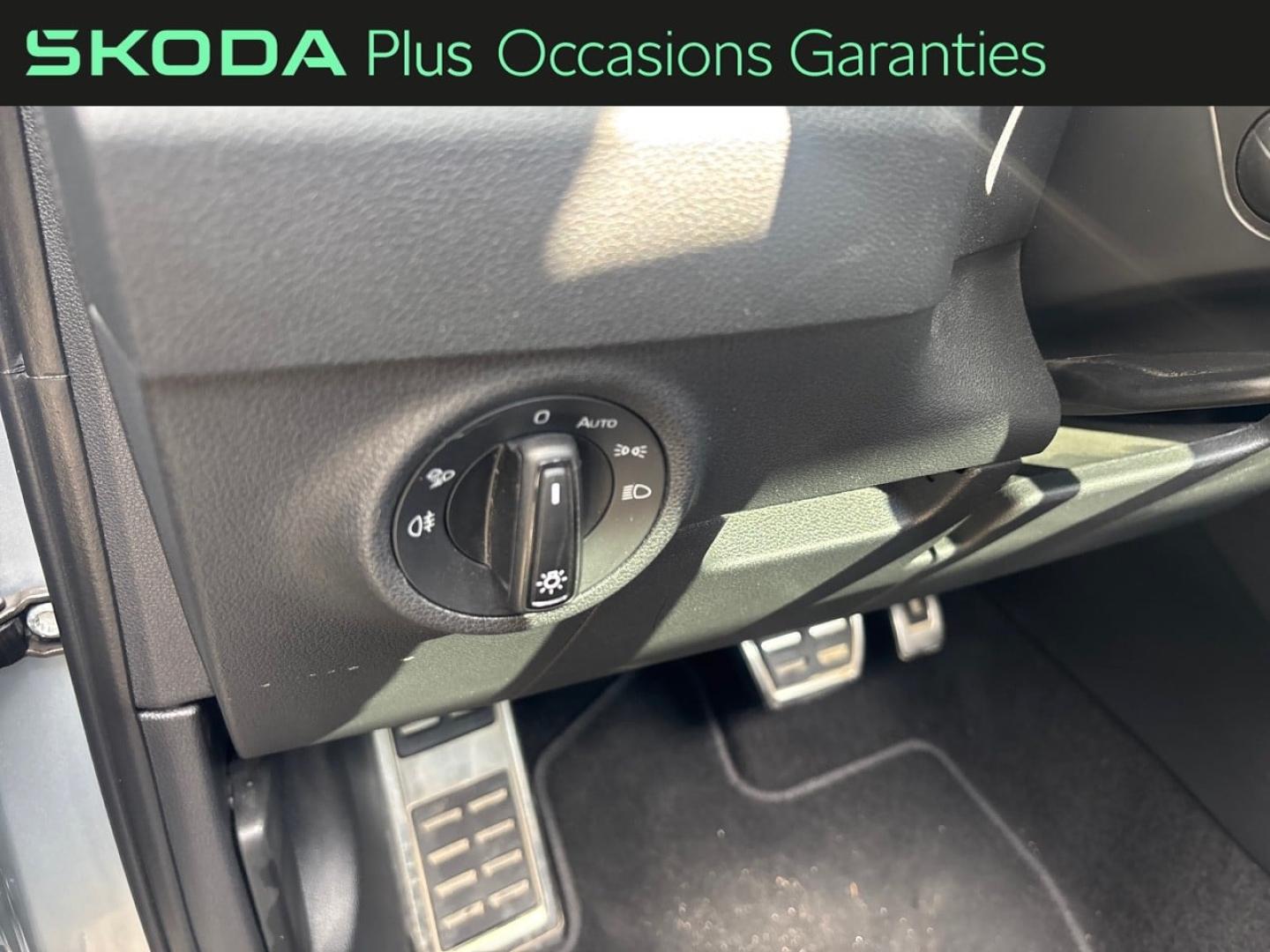 Voitures occasions ŠKODA KAROQ Sportline Villemomble