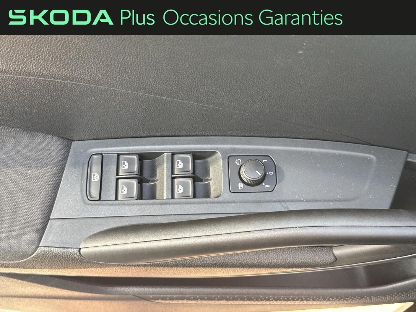 Voitures occasions ŠKODA FABIA Selection Villemomble
