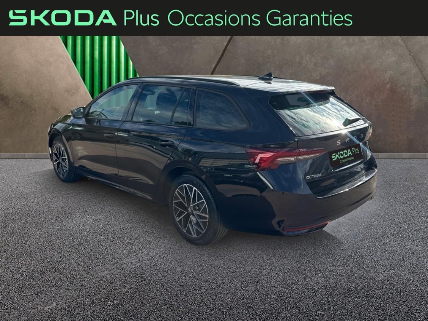 Voitures occasions ŠKODA Octavia Combi Selection Villemomble