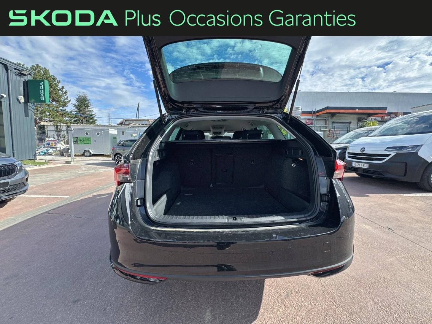 Voitures occasions ŠKODA Octavia Combi Selection Villemomble