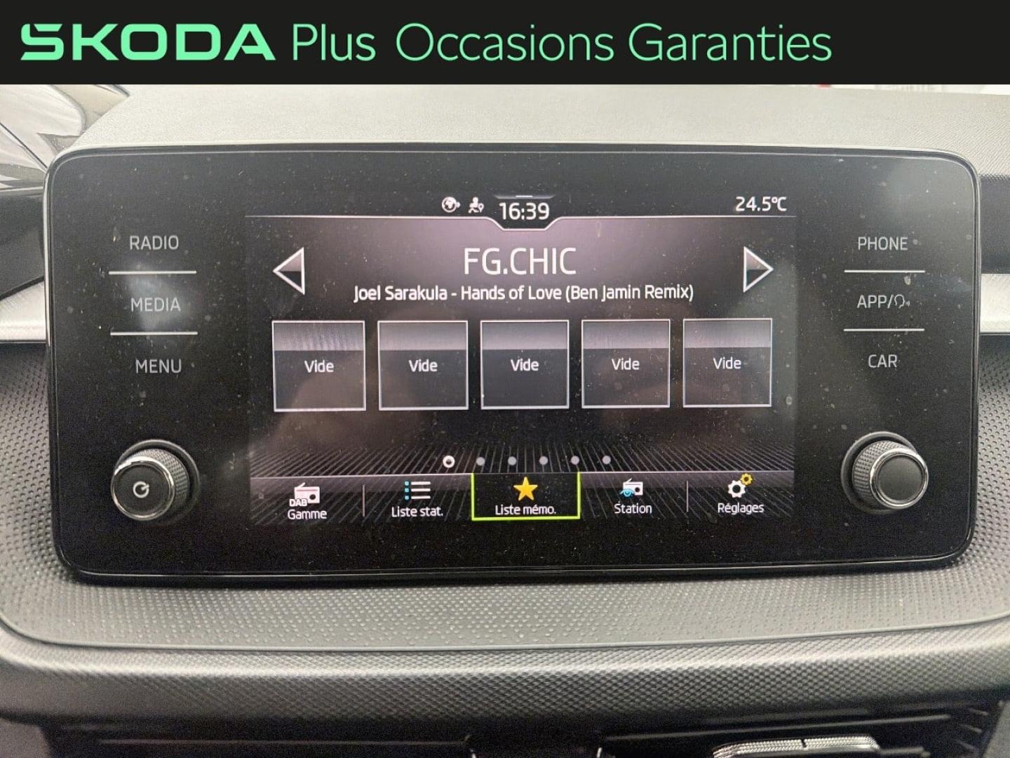 Voitures occasions ŠKODA FABIA Ambition Villemomble