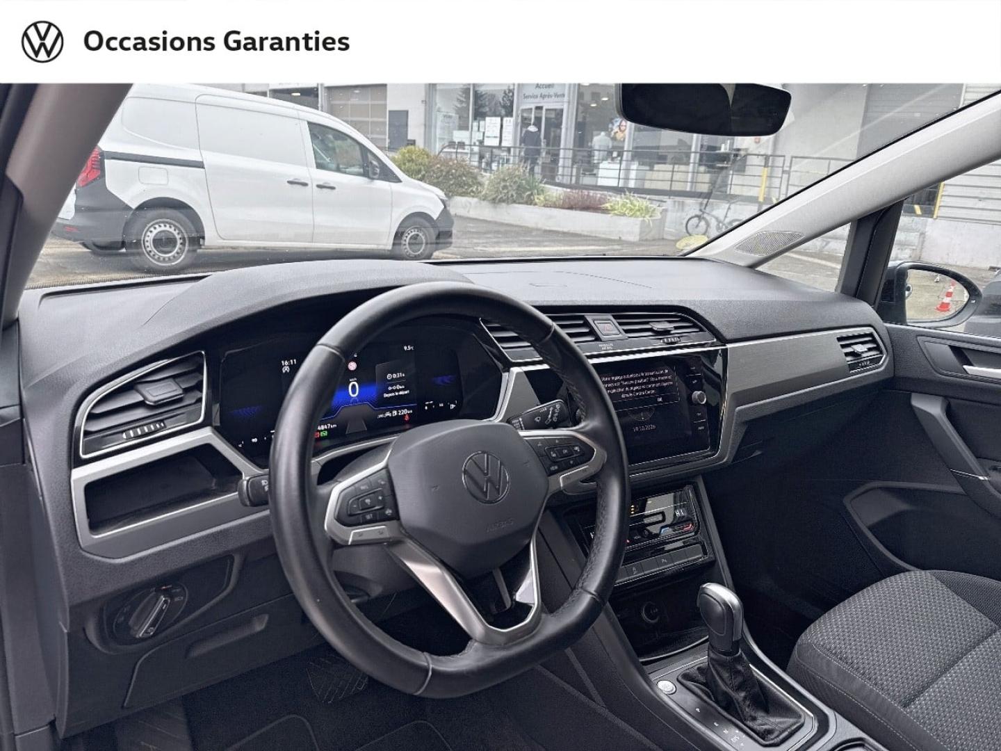 Voitures occasions VOLKSWAGEN TOURAN Life Plus Villemomble