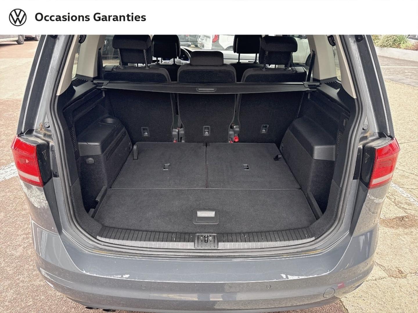 Voitures occasions VOLKSWAGEN TOURAN Life Plus Villemomble