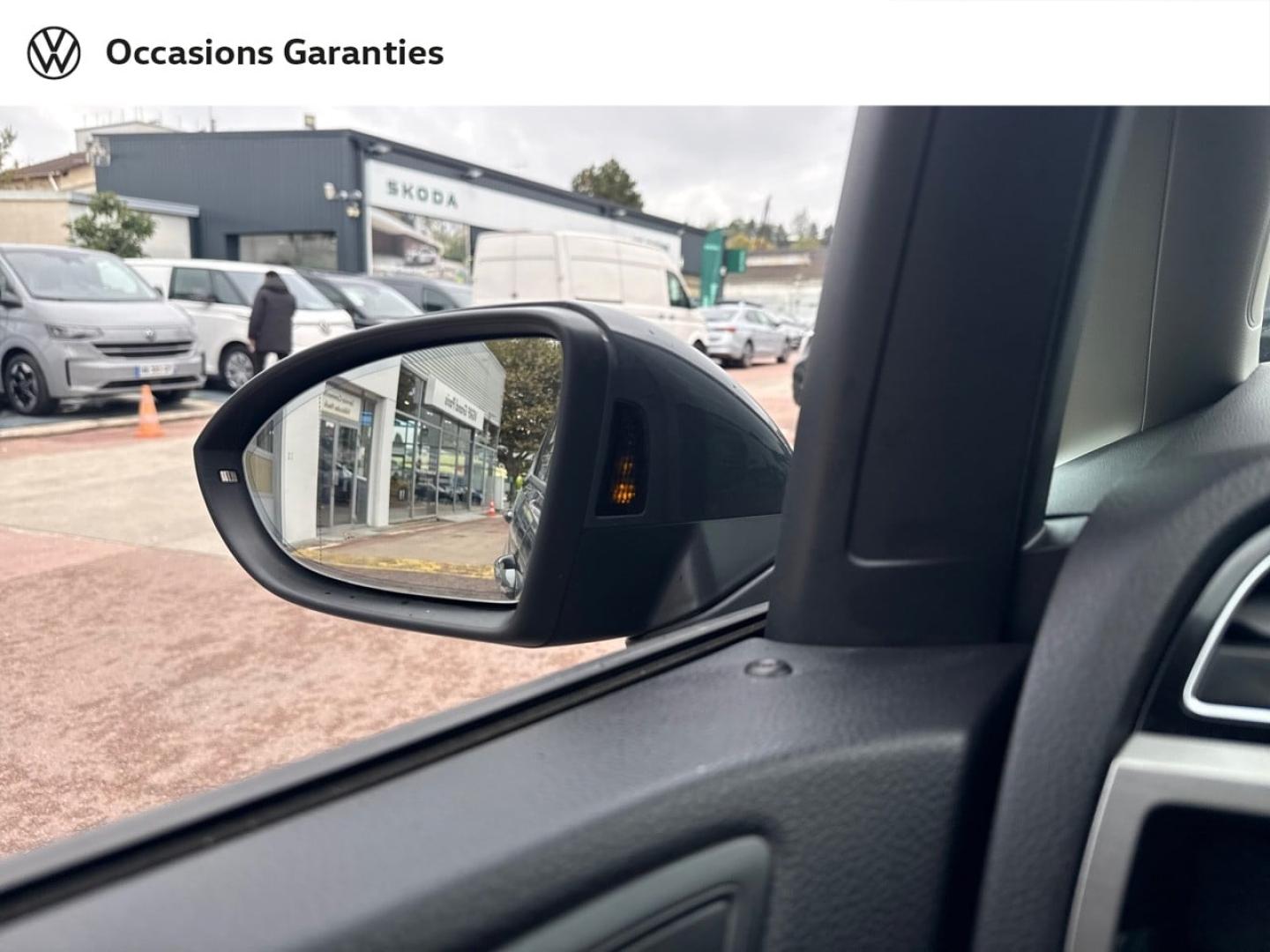 Voitures occasions VOLKSWAGEN TOURAN Life Plus Villemomble