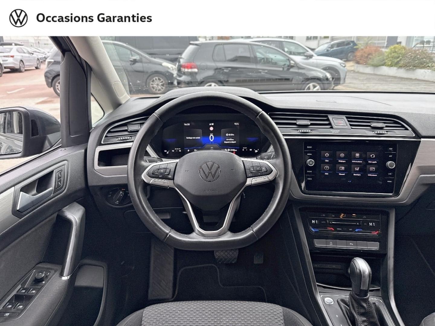Voitures occasions VOLKSWAGEN TOURAN Life Plus Villemomble