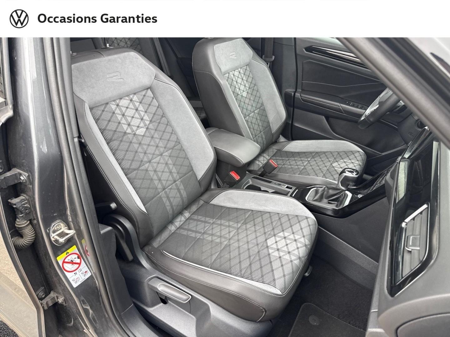 Voitures occasions VOLKSWAGEN T-ROC R-Line Villemomble