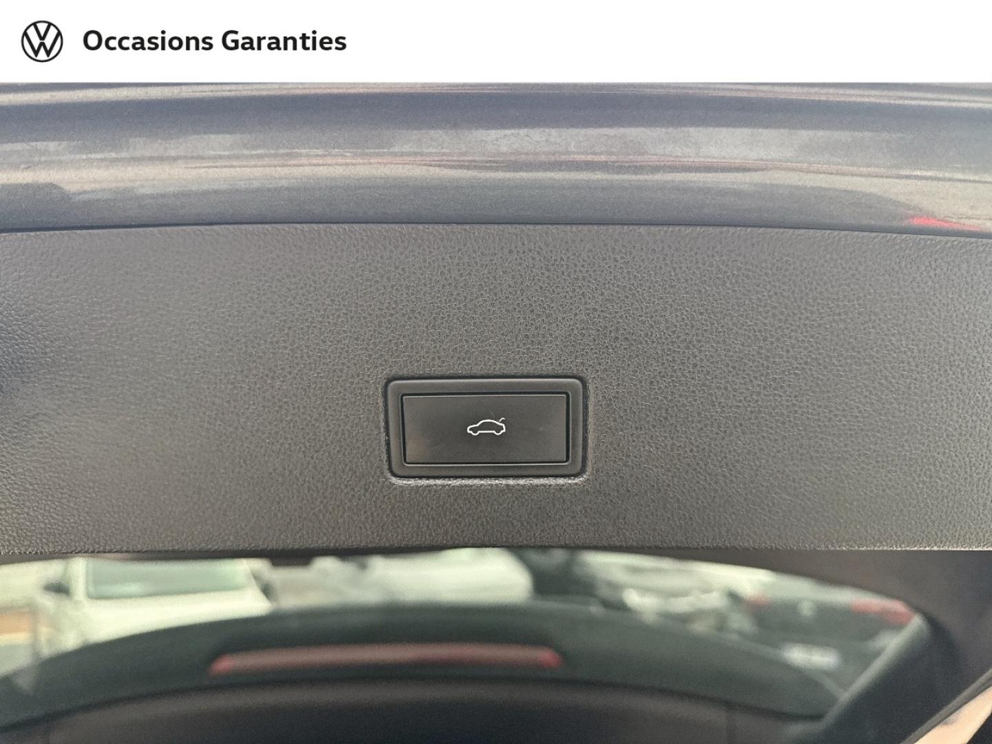 Voitures occasions VOLKSWAGEN T-ROC R-Line Villemomble