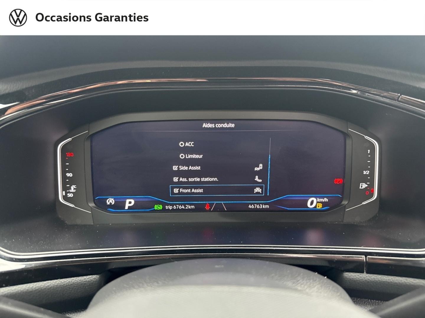 Voitures occasions VOLKSWAGEN T-ROC R-Line Villemomble