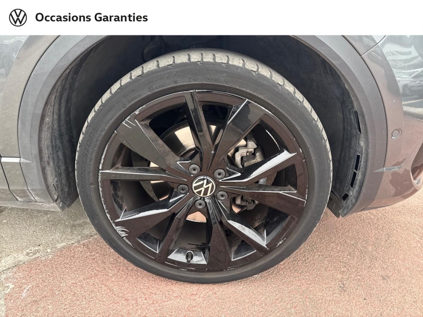 Voitures occasions VOLKSWAGEN T-ROC R-Line Villemomble