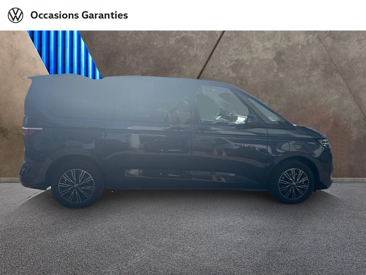 Voitures occasions VOLKSWAGEN MULTIVAN Life Villemomble