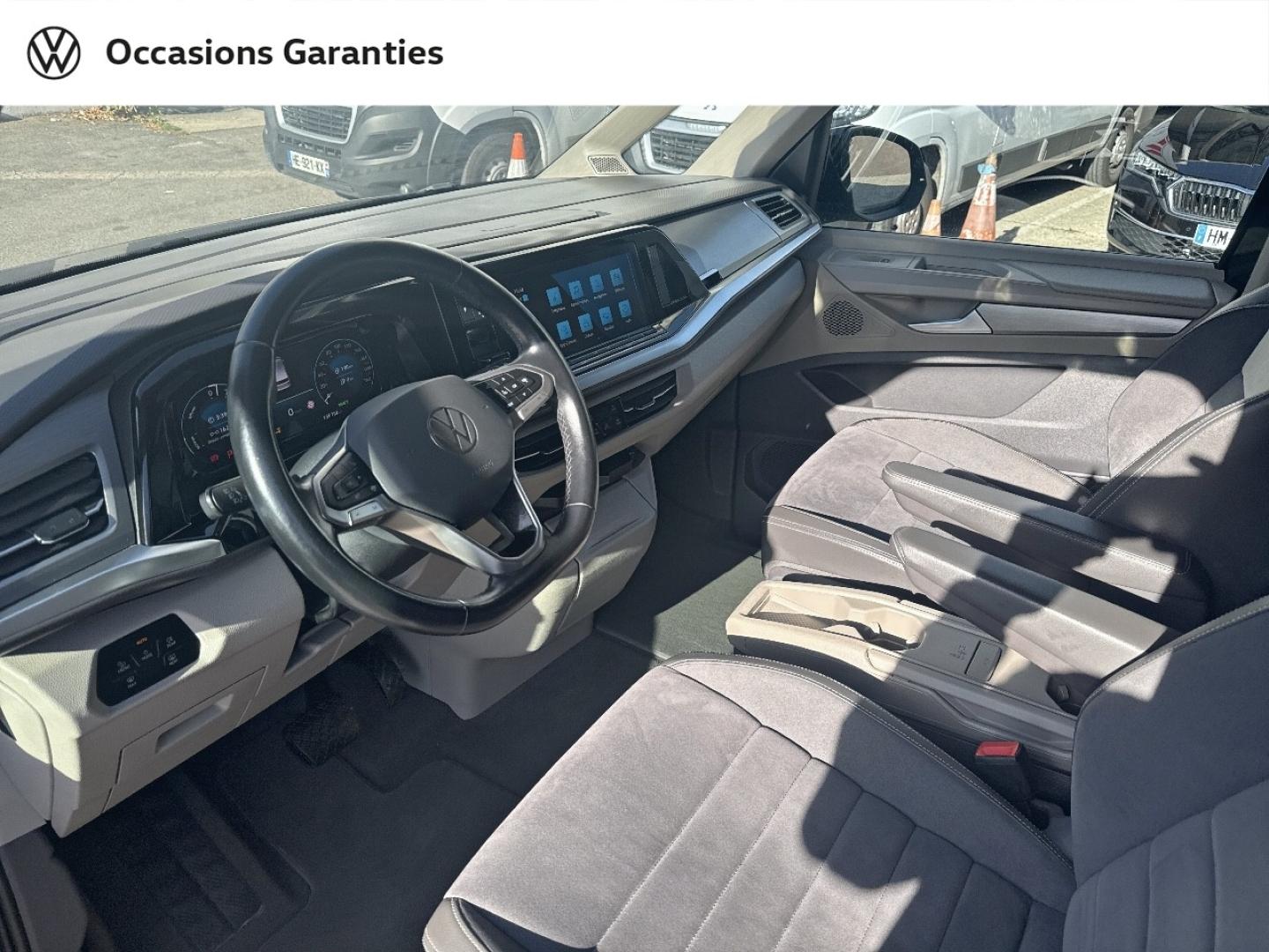 Voitures occasions VOLKSWAGEN MULTIVAN Life Villemomble