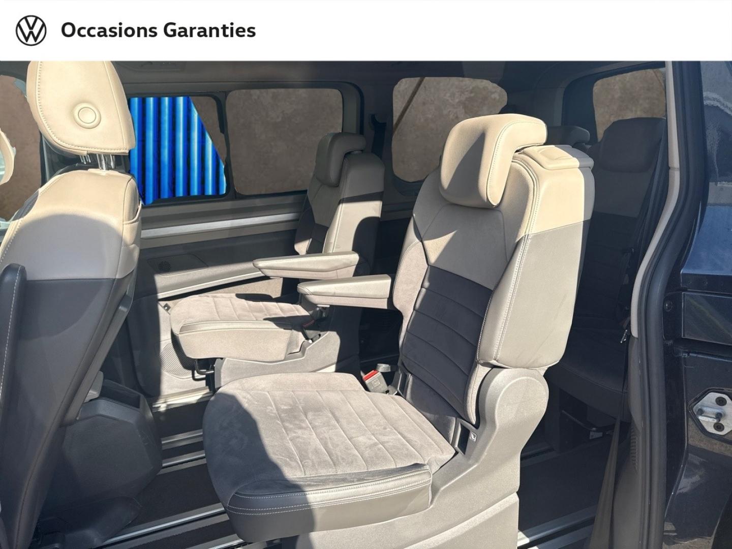 Voitures occasions VOLKSWAGEN MULTIVAN Life Villemomble