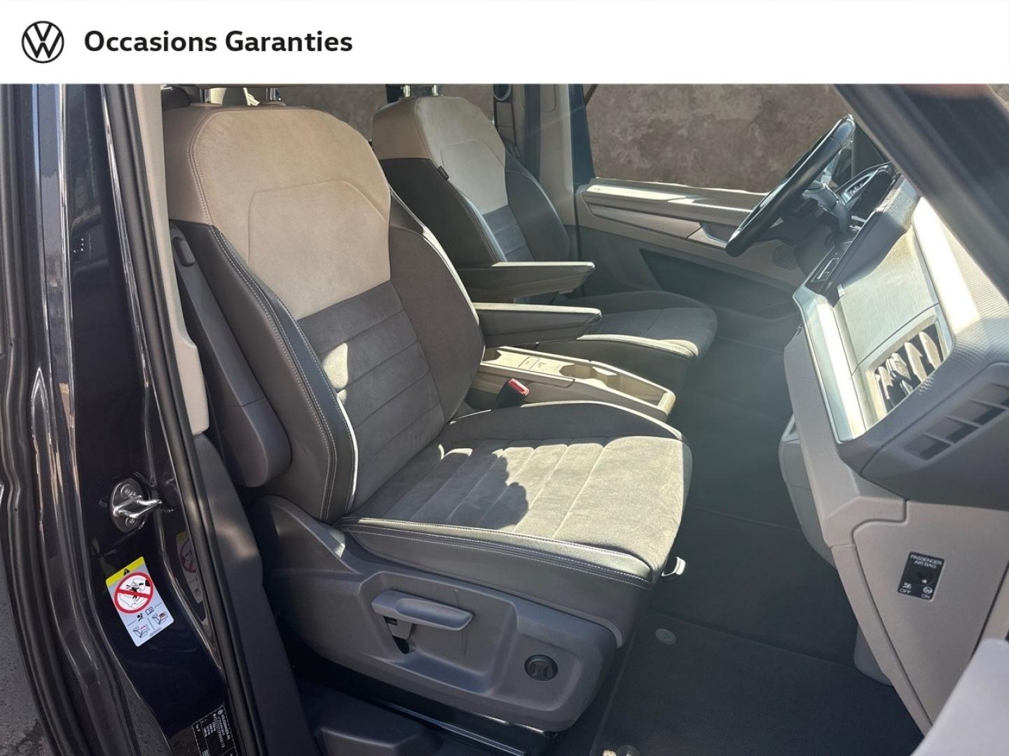Voitures occasions VOLKSWAGEN MULTIVAN Life Villemomble
