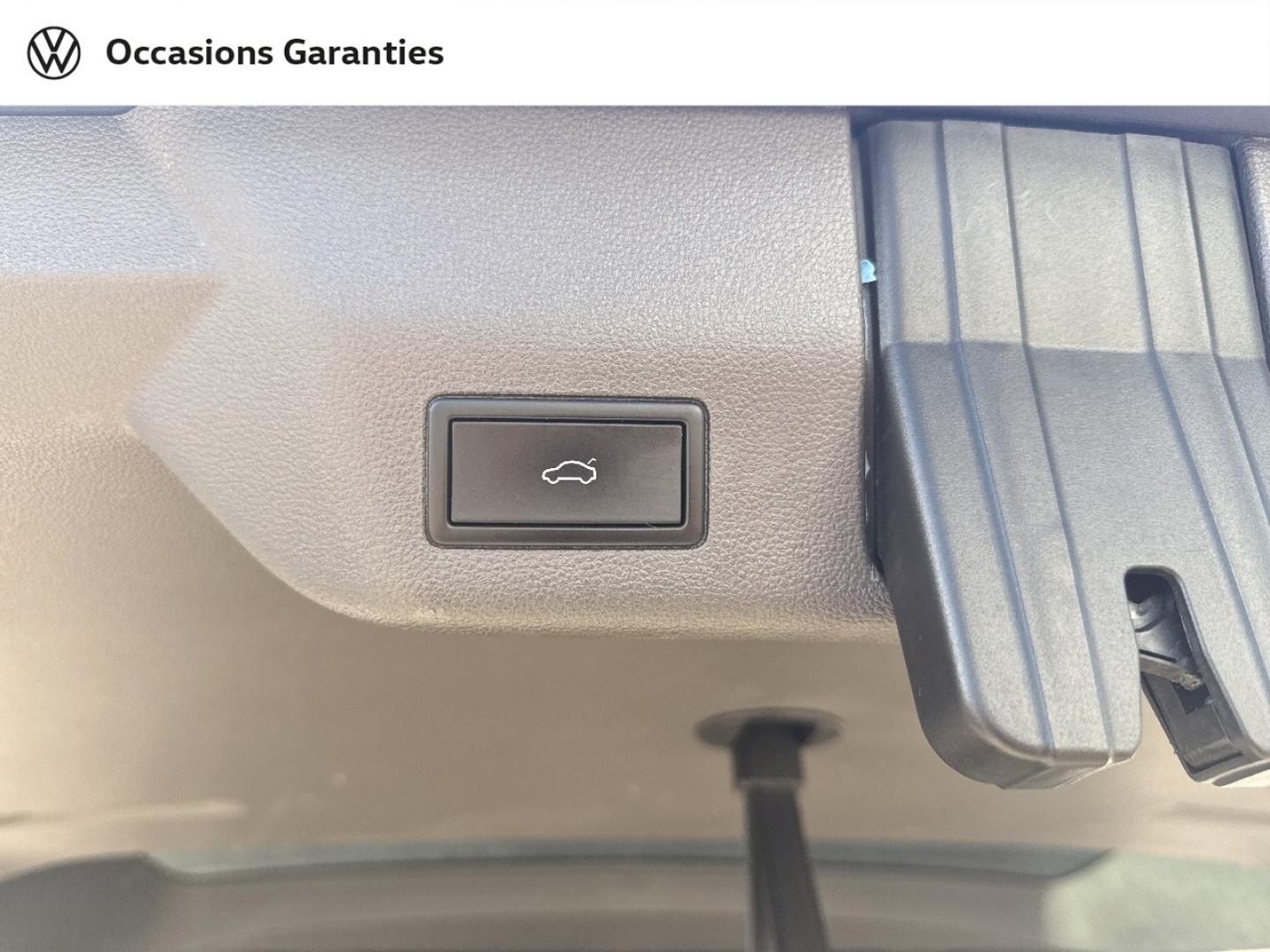 Voitures occasions VOLKSWAGEN MULTIVAN Life Villemomble