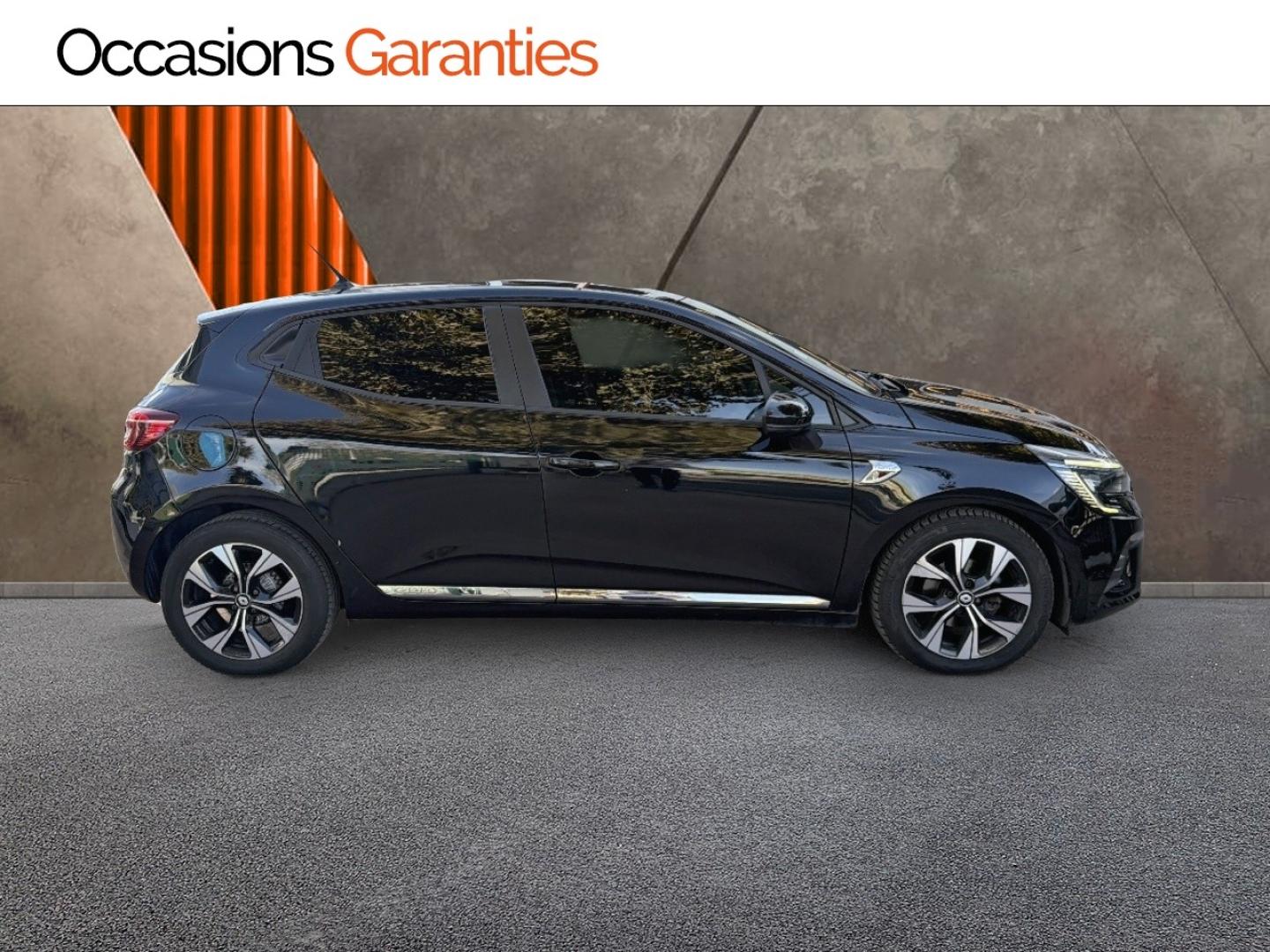 Voitures occasions RENAULT CLIO Limited Villemomble