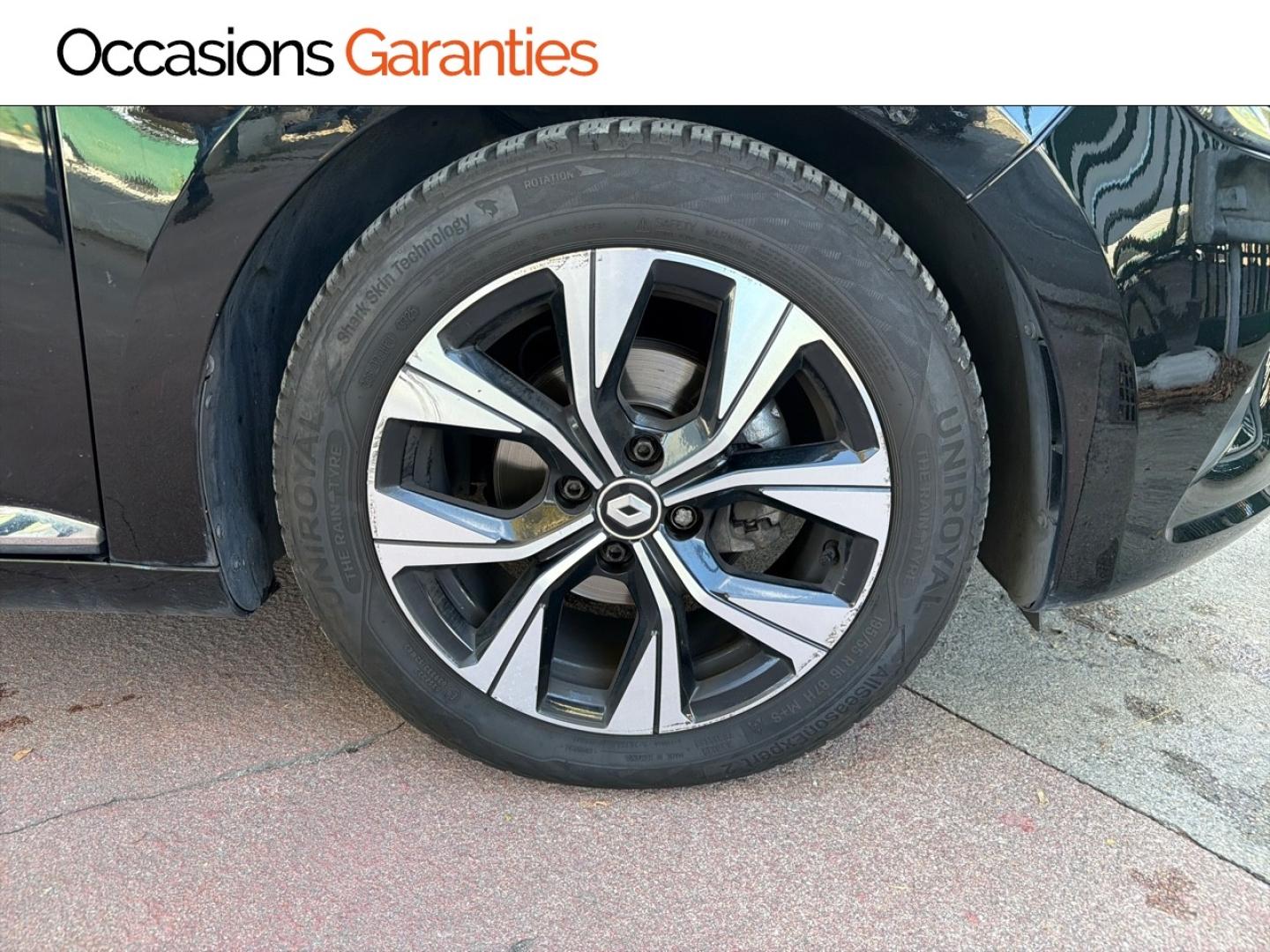 Voitures occasions RENAULT CLIO Limited Villemomble