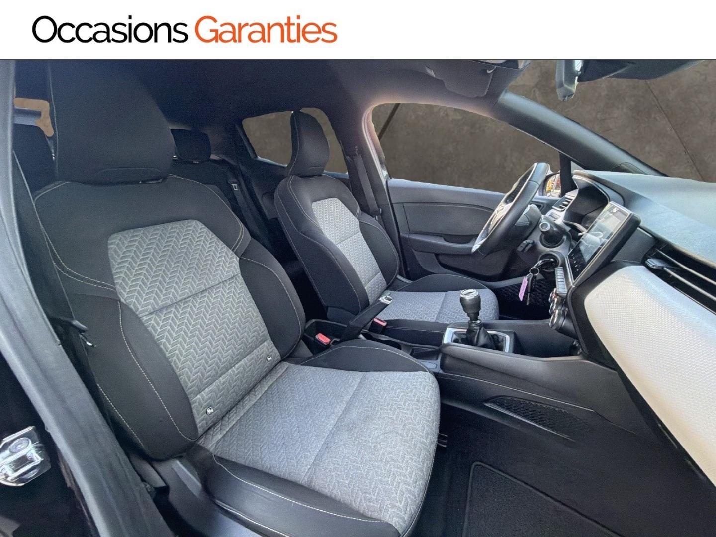 Voitures occasions RENAULT CLIO Limited Villemomble