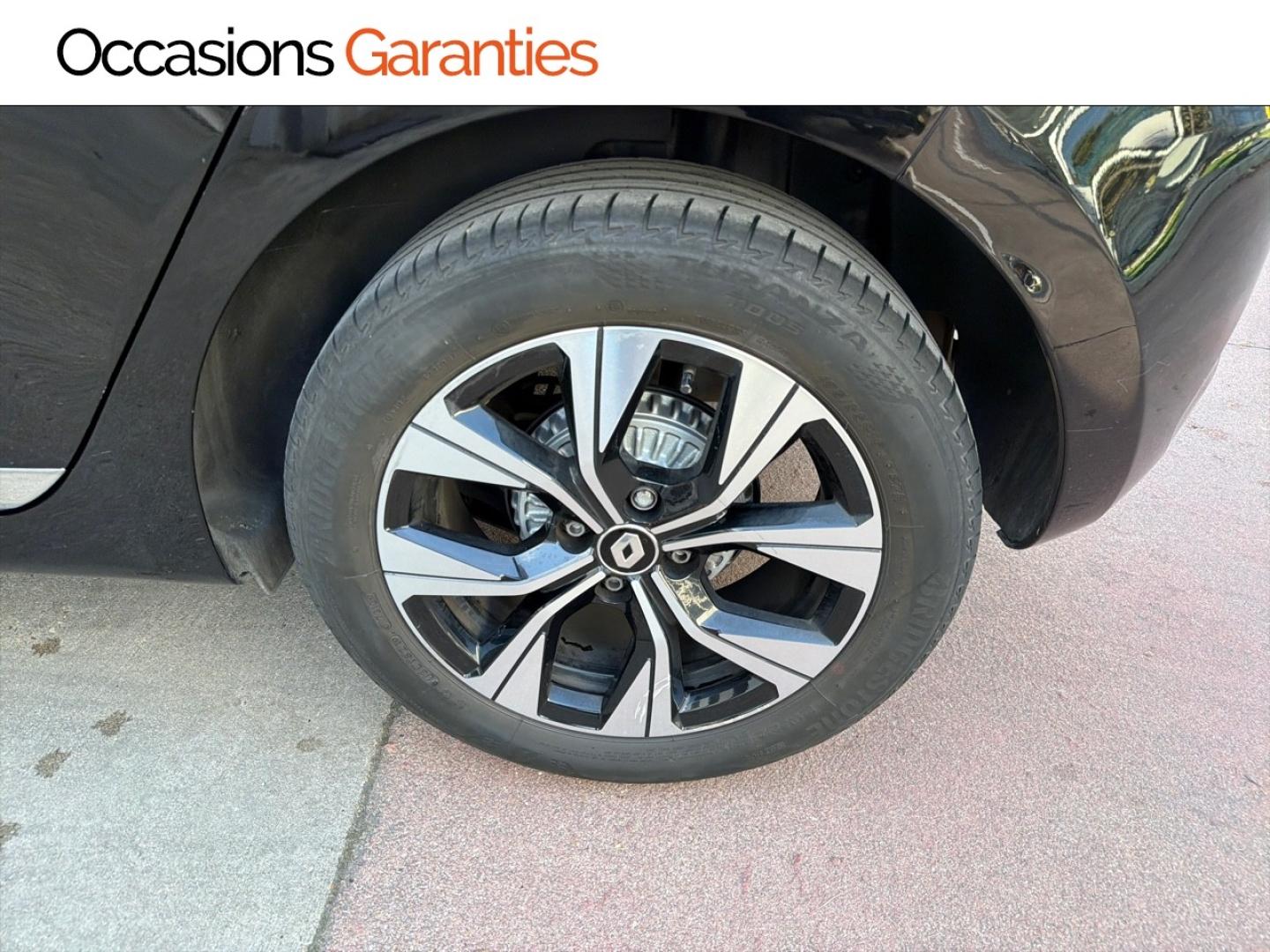 Voitures occasions RENAULT CLIO Limited Villemomble
