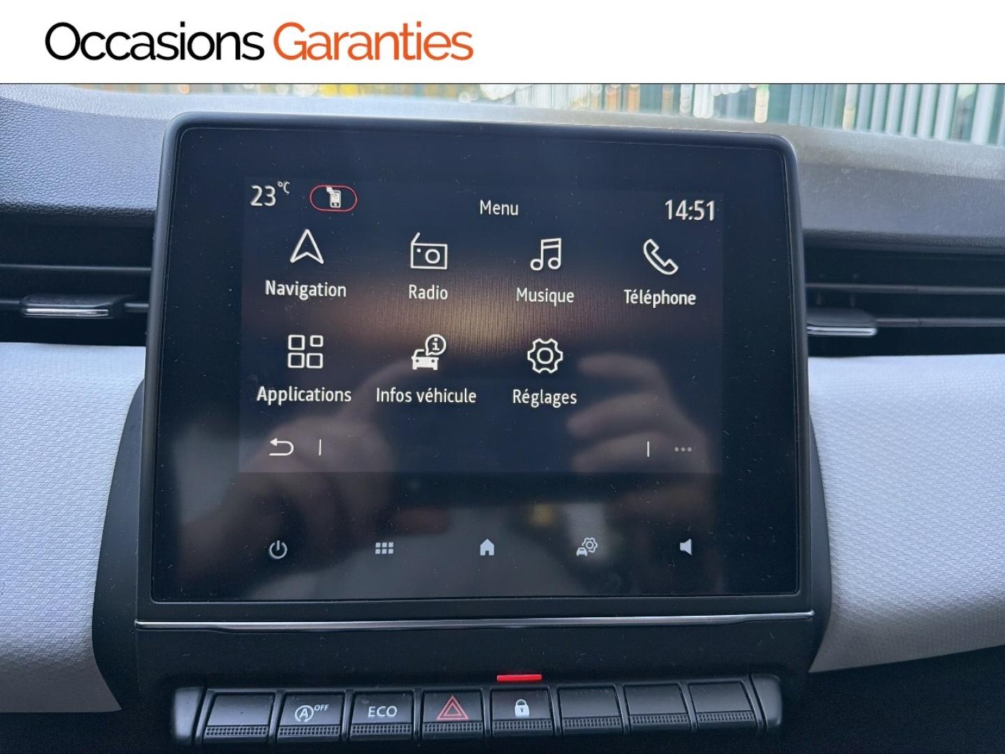 Voitures occasions RENAULT CLIO Limited Villemomble