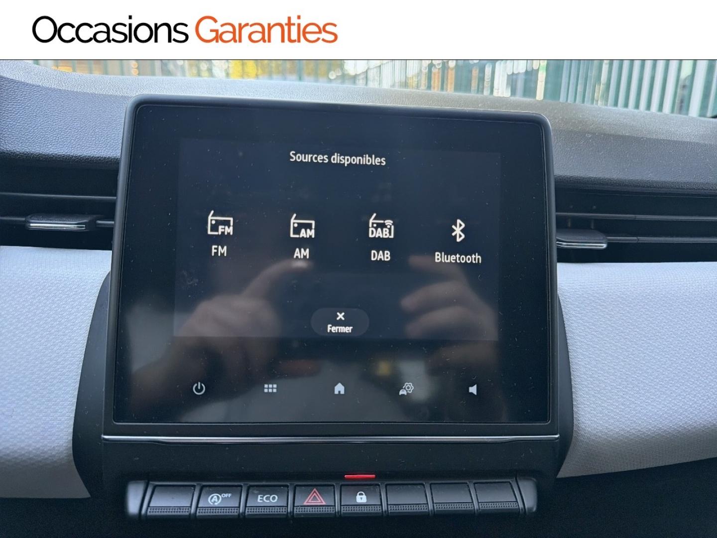 Voitures occasions RENAULT CLIO Limited Villemomble