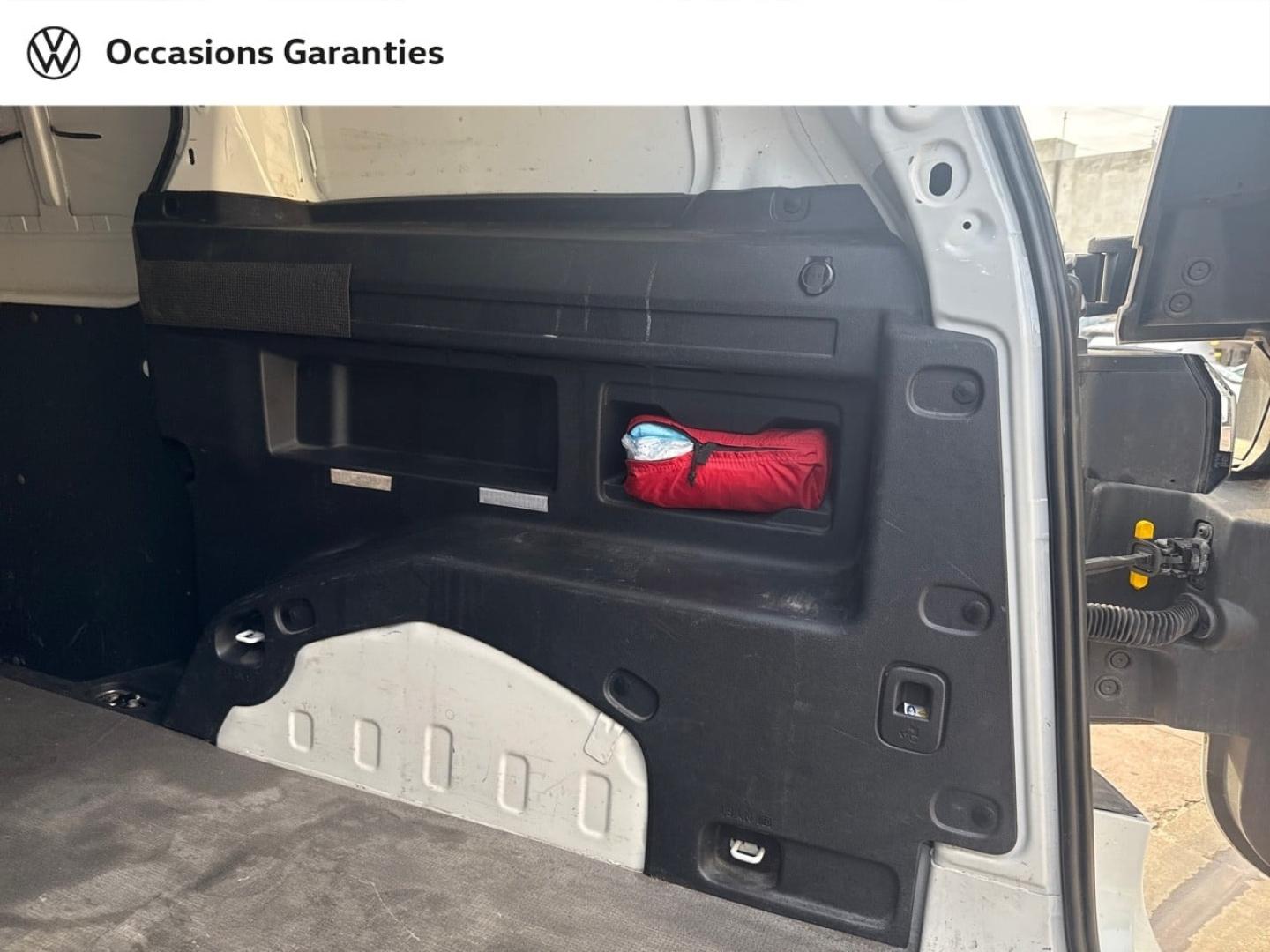 Voitures occasions VOLKSWAGEN UTILITAIRES ID. BUZZ CARGO Base Villemomble