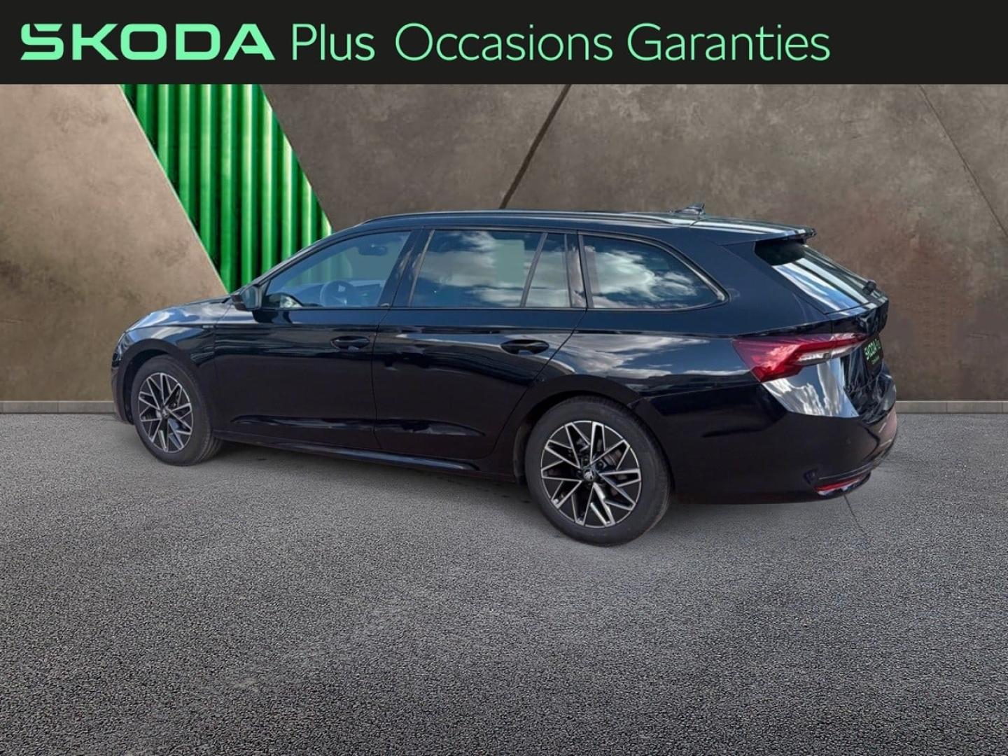 Voitures occasions ŠKODA Octavia Combi Sportline Villemomble