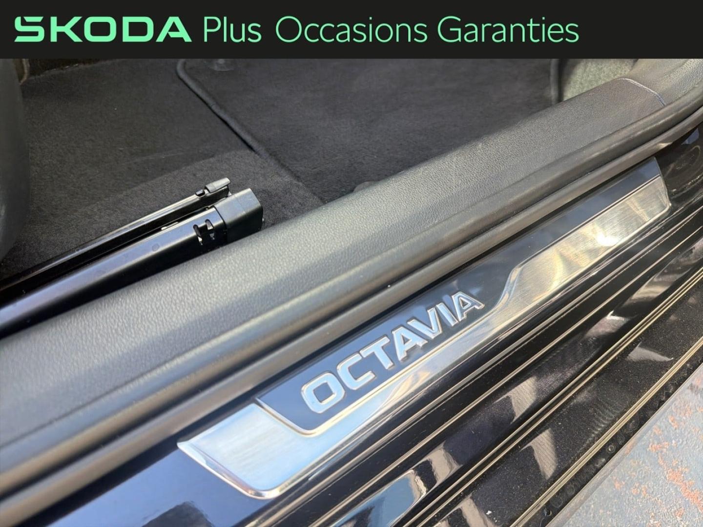 Voitures occasions ŠKODA Octavia Combi Sportline Villemomble