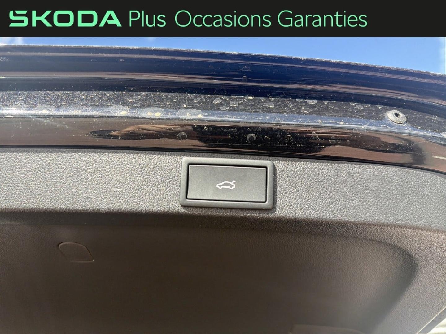 Voitures occasions ŠKODA Octavia Combi Sportline Villemomble