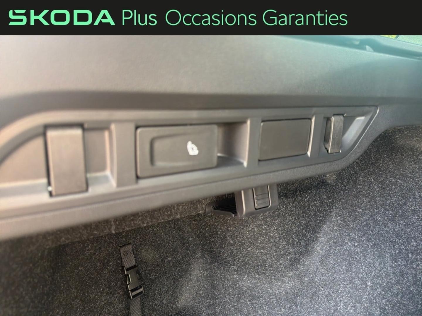 Voitures occasions ŠKODA Octavia Combi Sportline Villemomble