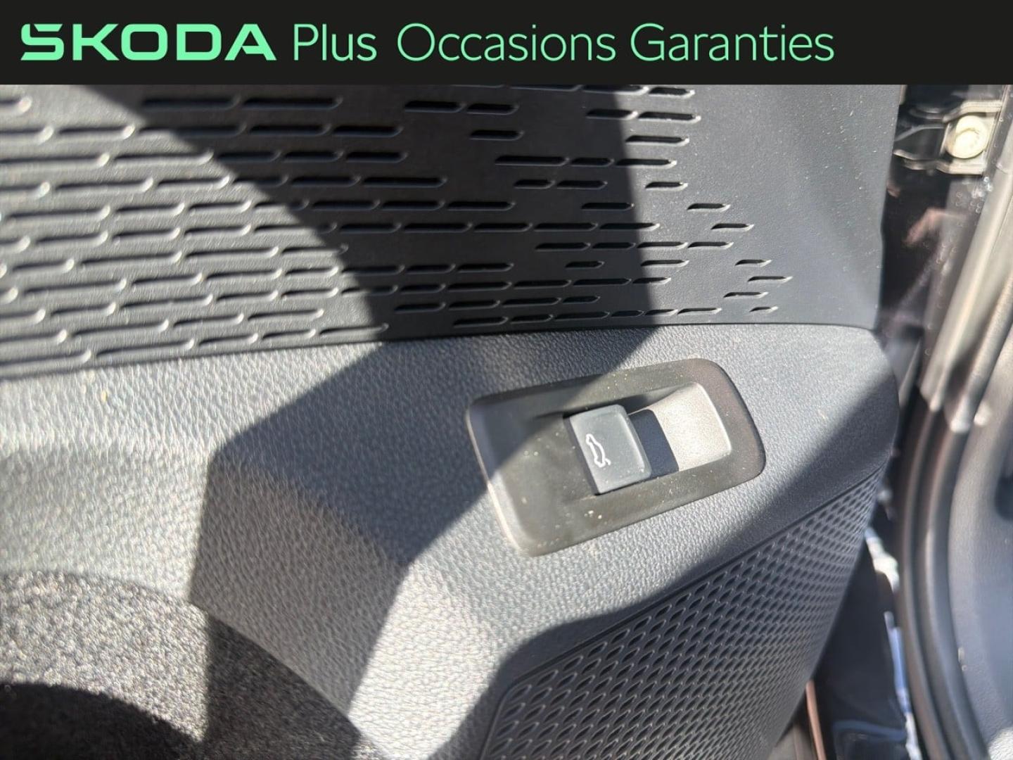 Voitures occasions ŠKODA Octavia Combi Sportline Villemomble