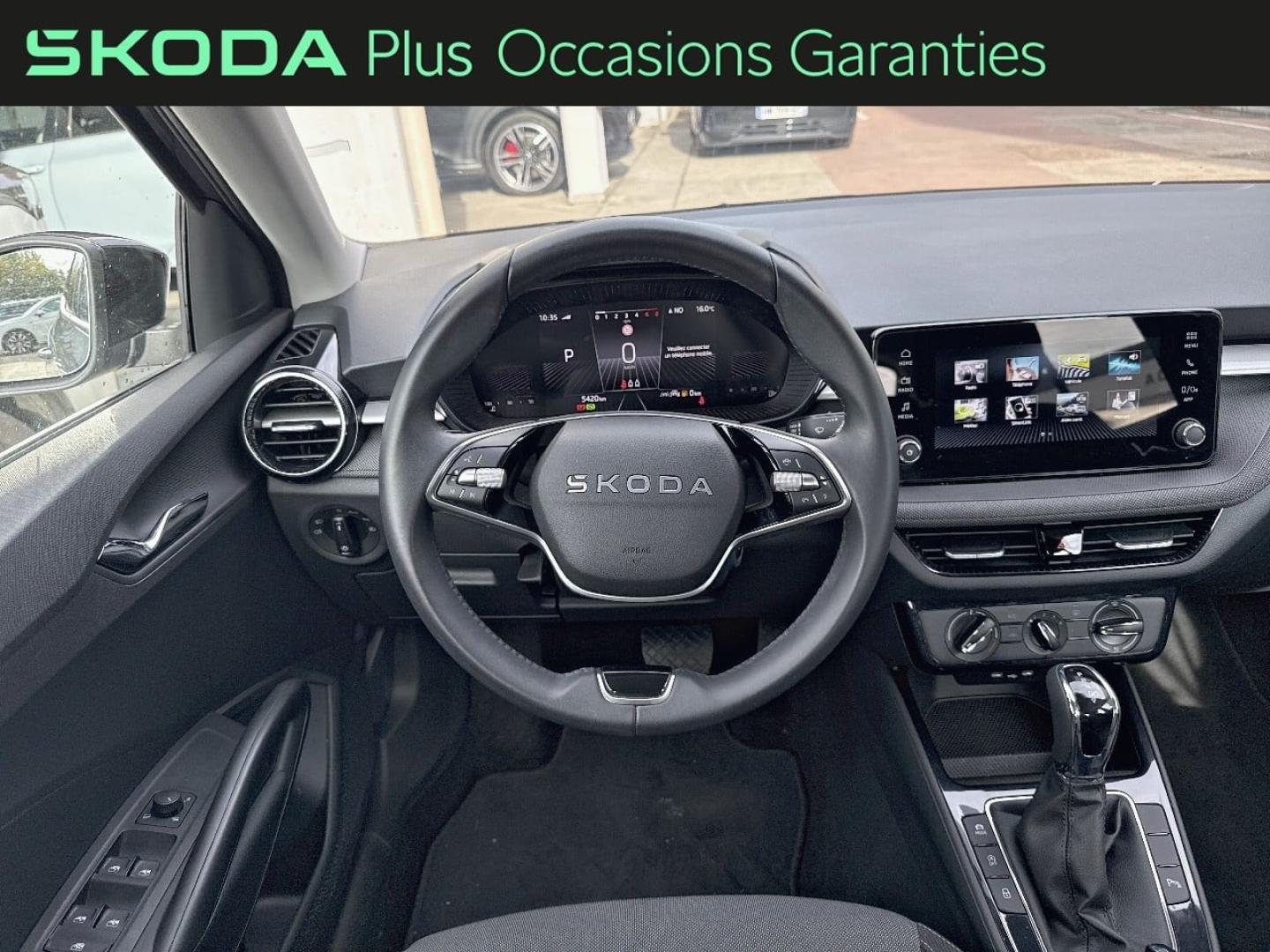 Voitures occasions ŠKODA FABIA Selection Villemomble