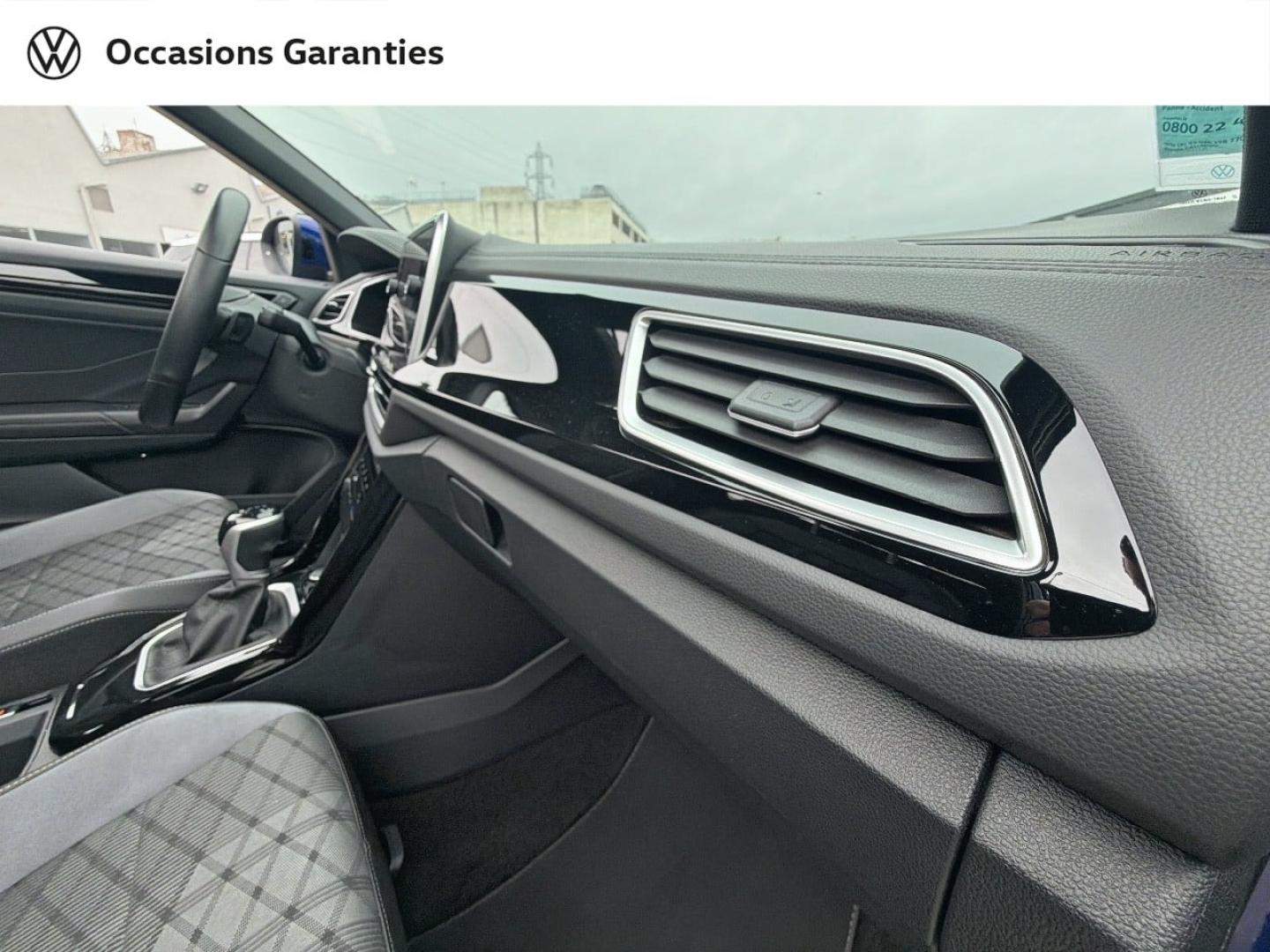 Voitures occasions VOLKSWAGEN T-ROC R-Line Villemomble