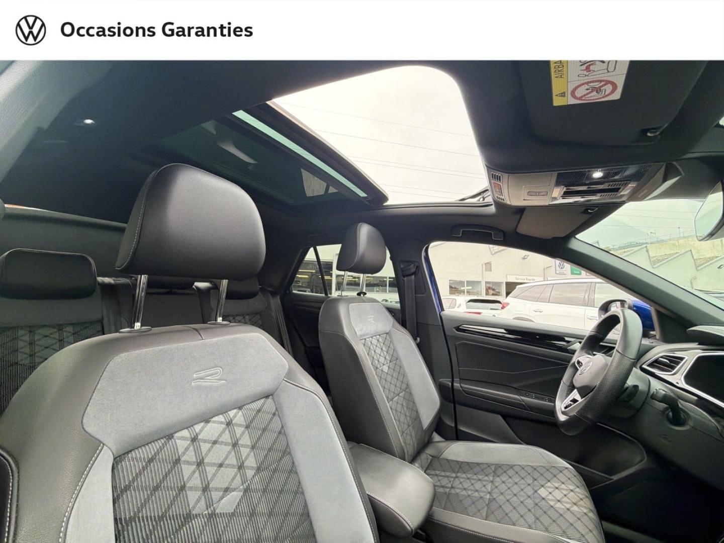 Voitures occasions VOLKSWAGEN T-ROC R-Line Villemomble