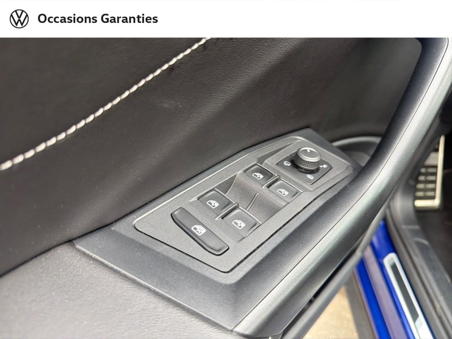 Voitures occasions VOLKSWAGEN T-ROC R-Line Villemomble