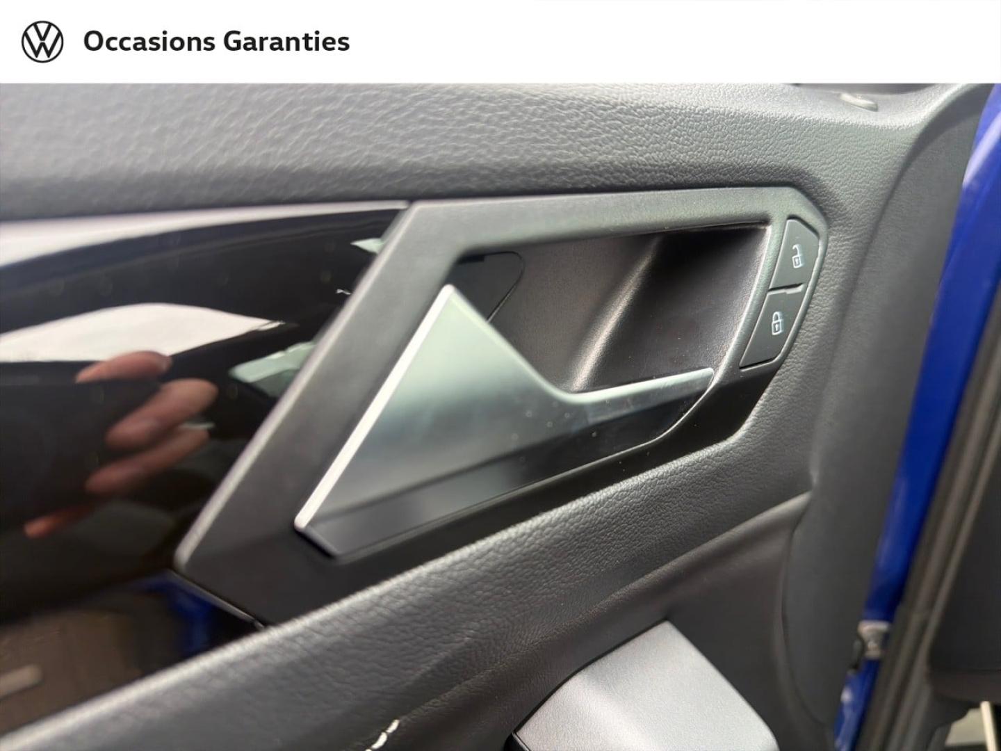 Voitures occasions VOLKSWAGEN T-ROC R-Line Villemomble