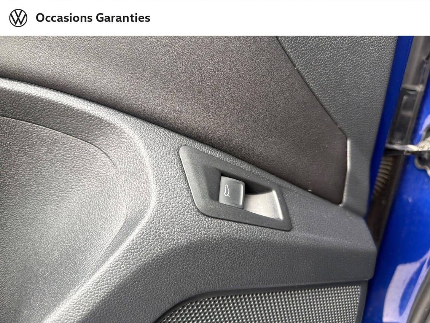 Voitures occasions VOLKSWAGEN T-ROC R-Line Villemomble