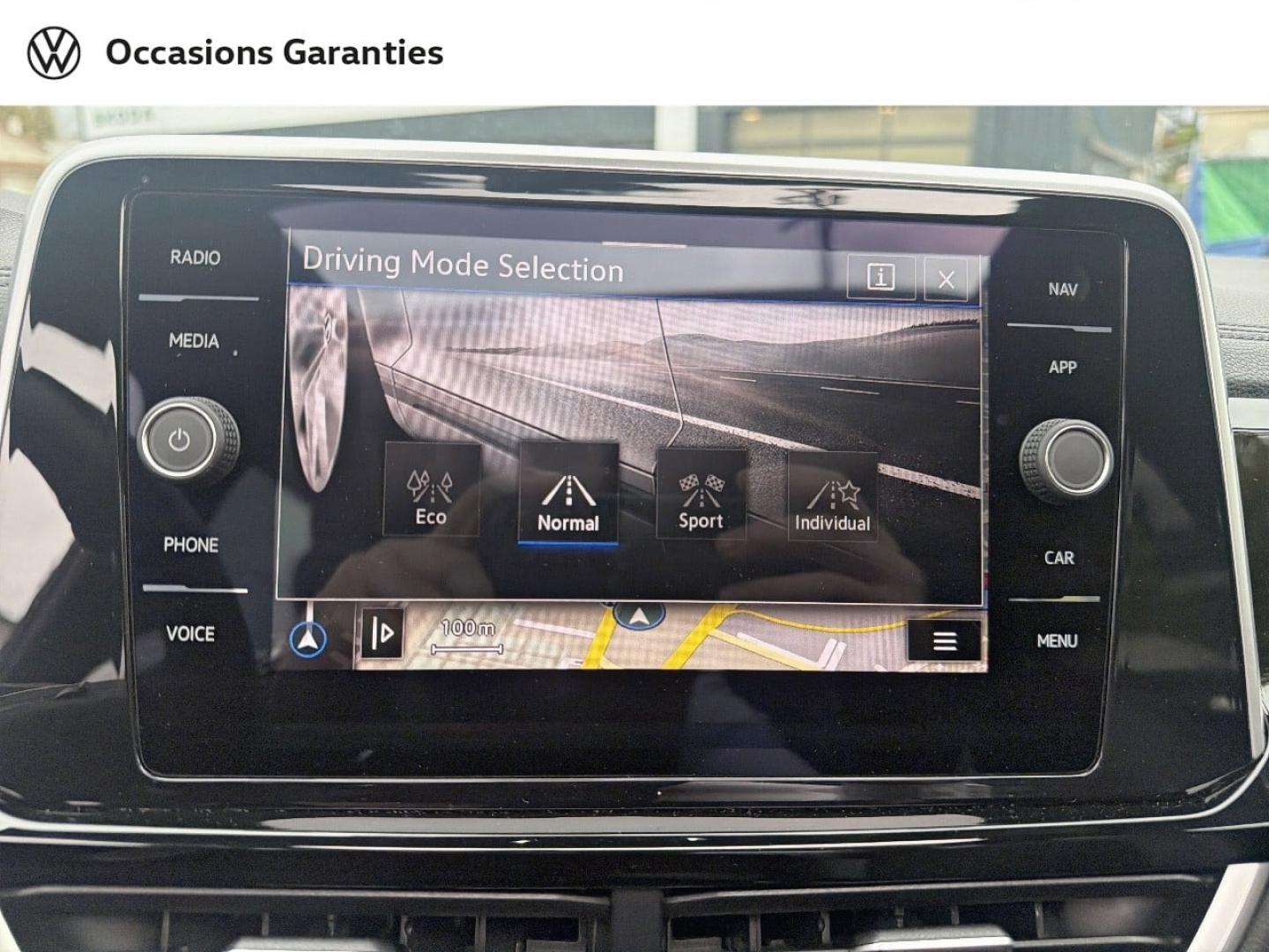 Voitures occasions VOLKSWAGEN T-ROC R-Line Villemomble