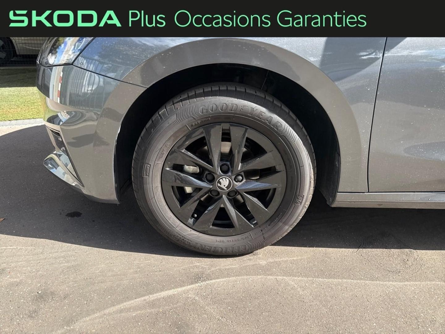 Voitures occasions ŠKODA FABIA Selection Villemomble