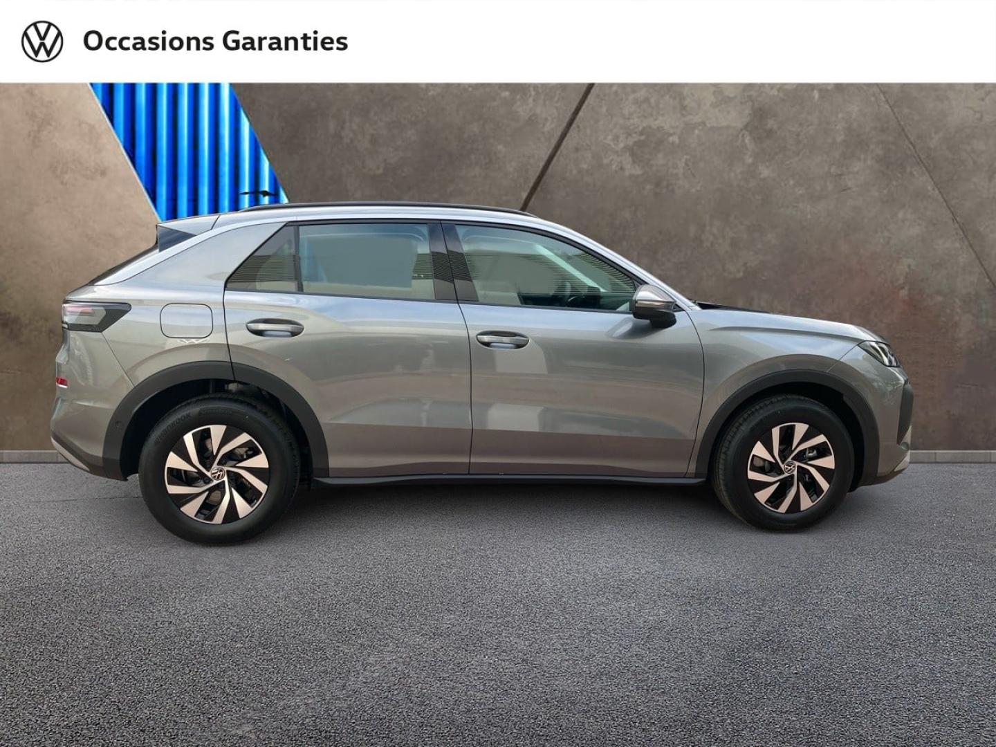 Voitures occasions VOLKSWAGEN T-ROC Life Villemomble