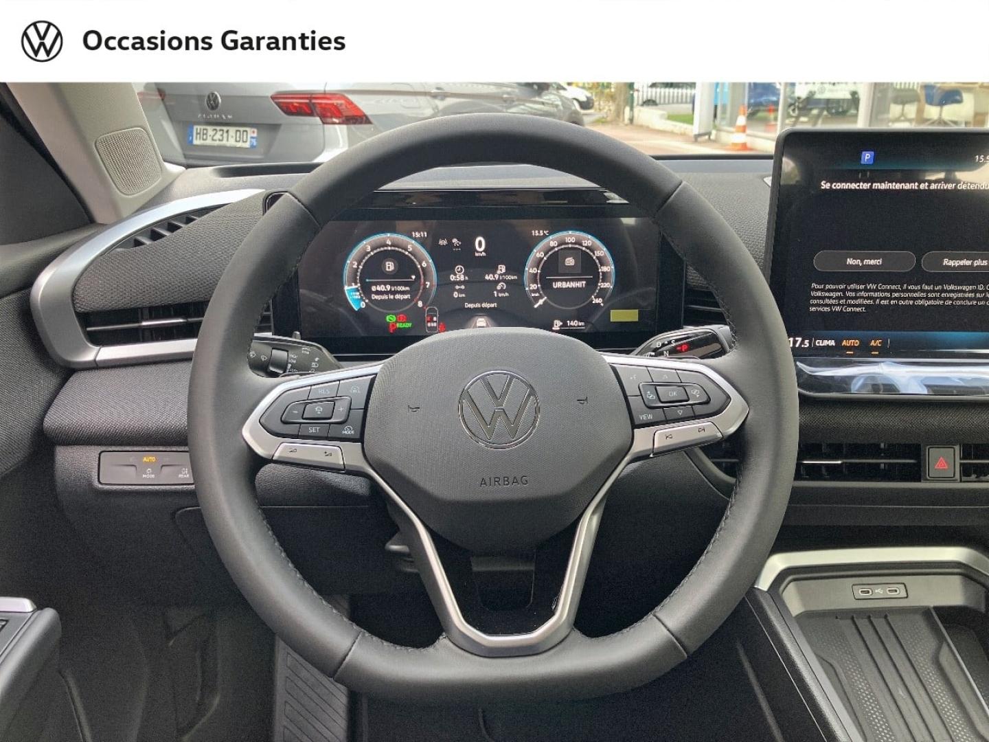 Voitures occasions VOLKSWAGEN T-ROC Life Villemomble