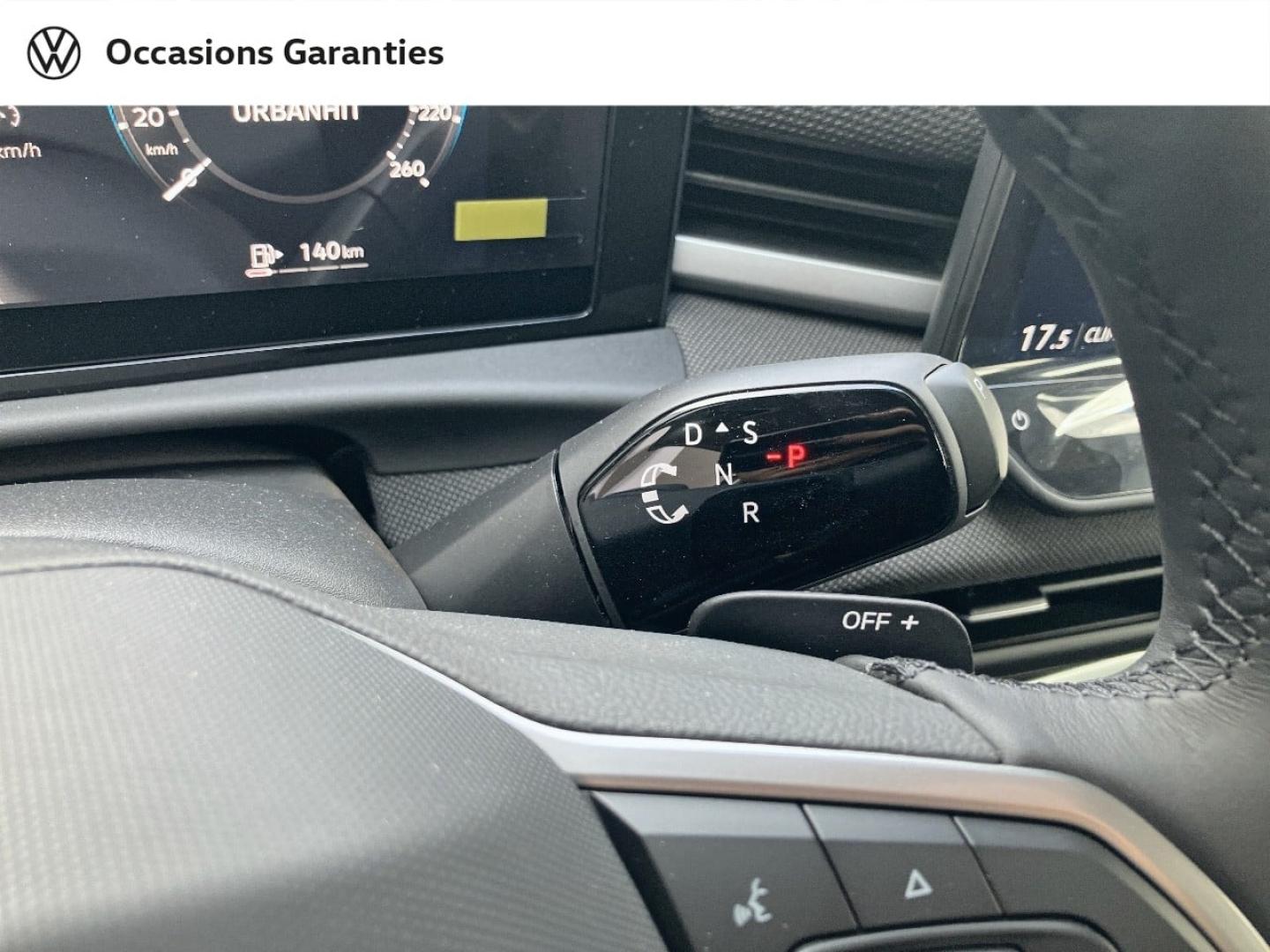 Voitures occasions VOLKSWAGEN T-ROC Life Villemomble