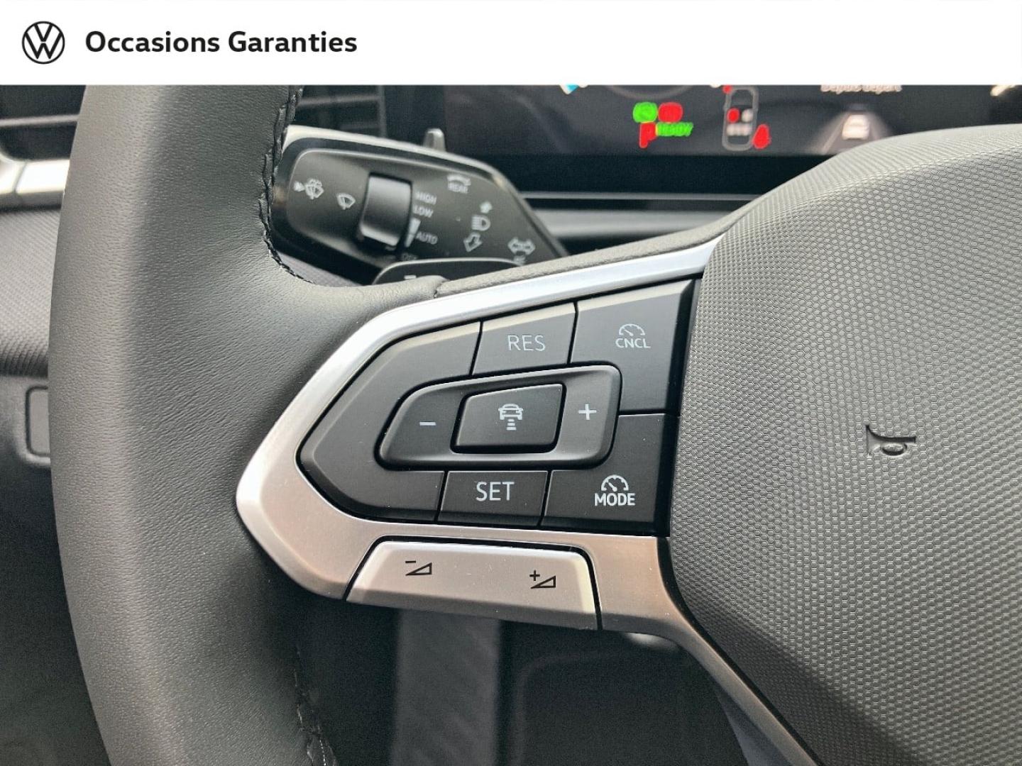 Voitures occasions VOLKSWAGEN T-ROC Life Villemomble